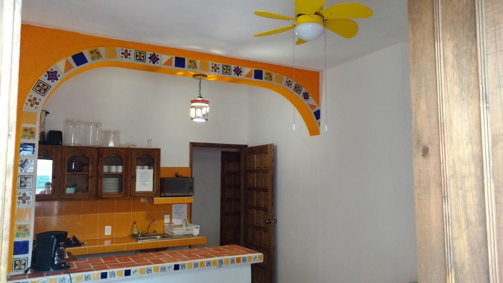 Mexicasa Cancun Hostel Канкун Екстер'єр фото