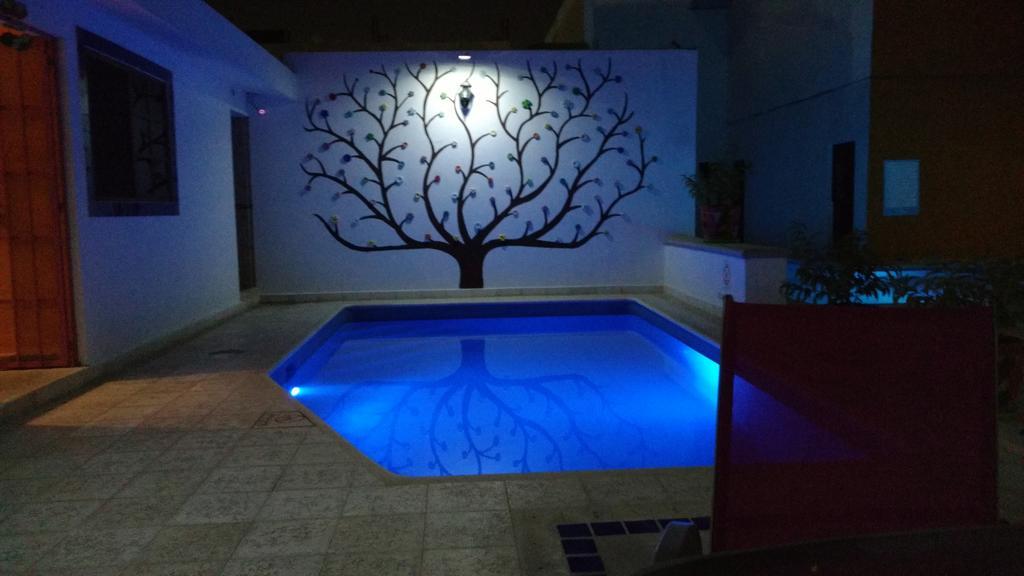 Mexicasa Cancun Hostel Канкун Екстер'єр фото
