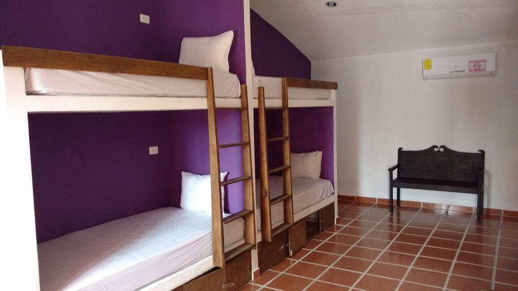 Mexicasa Cancun Hostel Канкун Екстер'єр фото