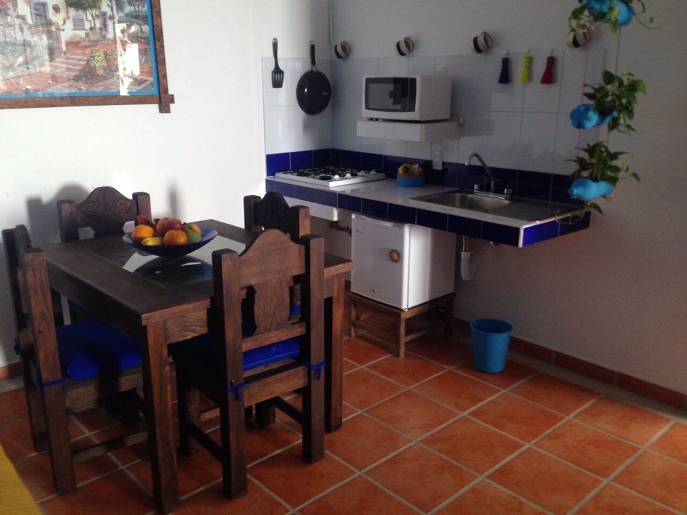 Mexicasa Cancun Hostel Канкун Екстер'єр фото