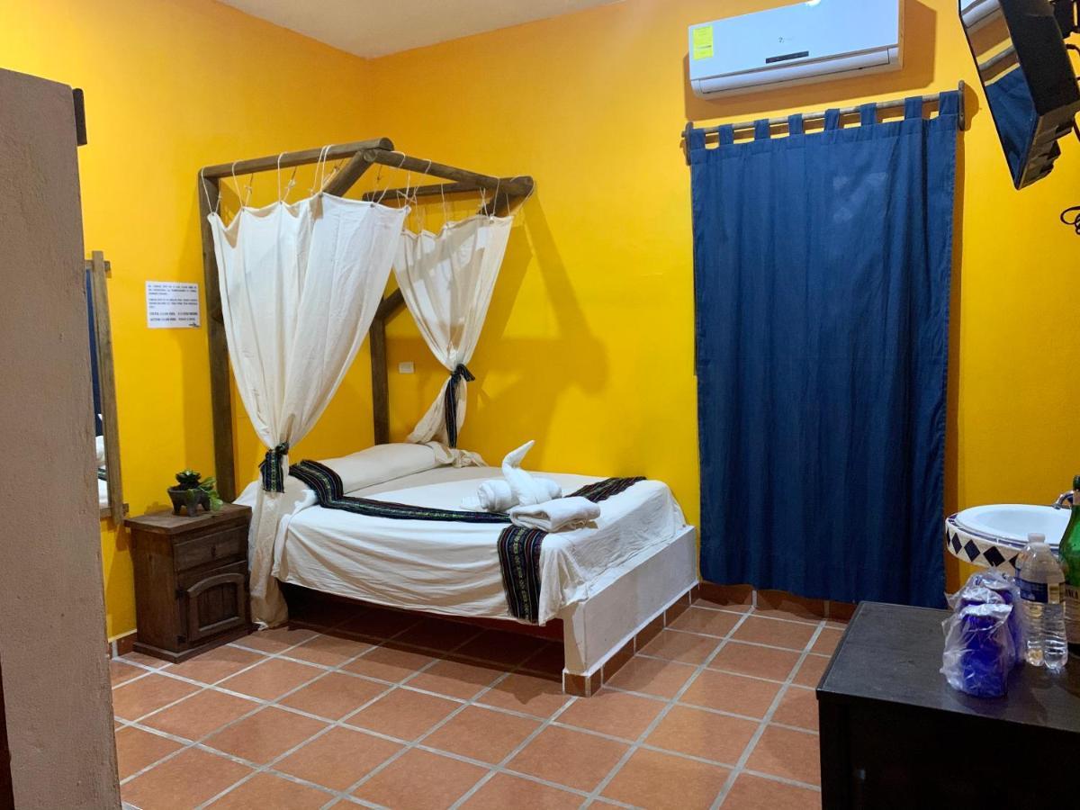 Mexicasa Cancun Hostel Канкун Екстер'єр фото