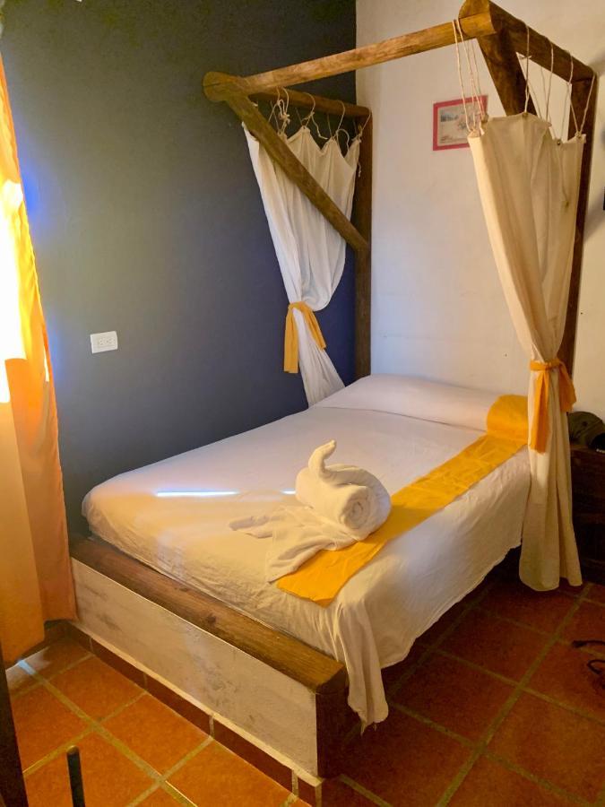 Mexicasa Cancun Hostel Канкун Екстер'єр фото